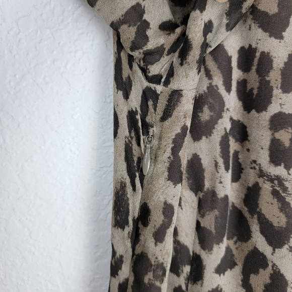 Nicholas Tea Midi Dress Leopard Print with Slit XS - Picture 8 of 8